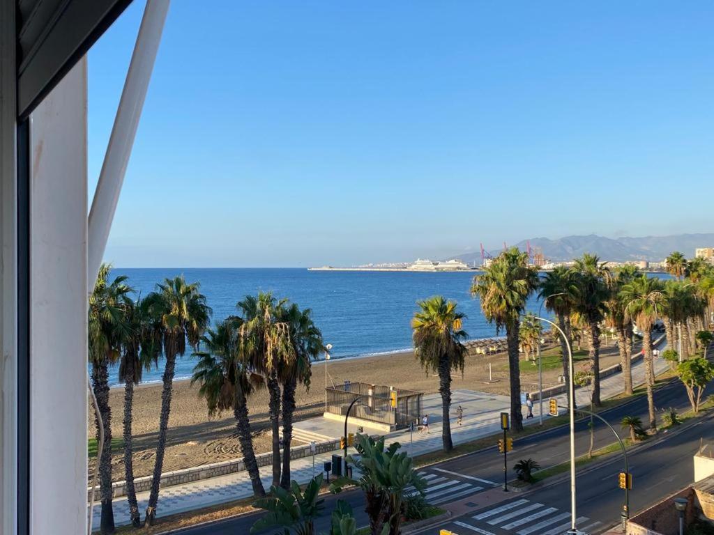 מאלגה Bellavista Beach Apartment מראה חיצוני תמונה